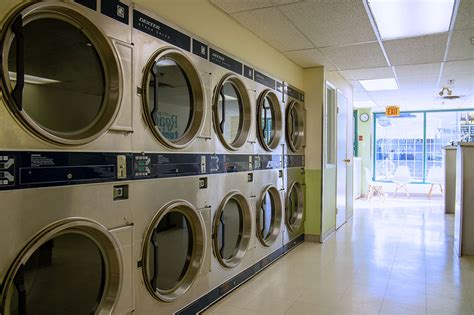 East Van Laundry | Laundromat near me | 183 E 16th Ave, Vancouver, BC ...