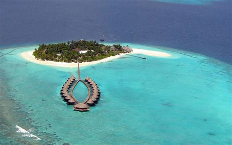 Angaga Island Resort and Spa - Maldives Resort