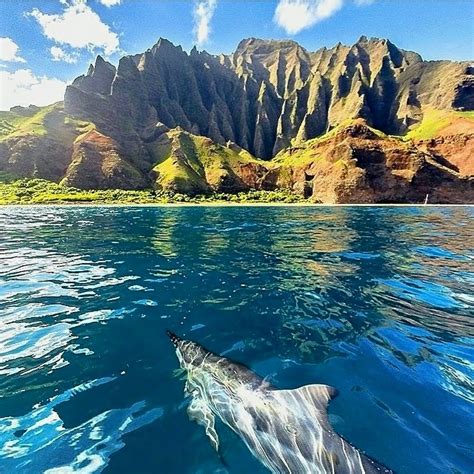 Nā Pali Coast State Wilderness Park - Go Wandering