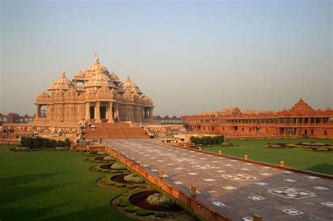 Akshardham Temple / Swaminarayan Temple, Delhi City - Timings, History ...