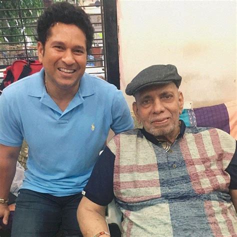 Sachin Tendulkar Pays Tribute to his Father-like Coach Ramakant ...