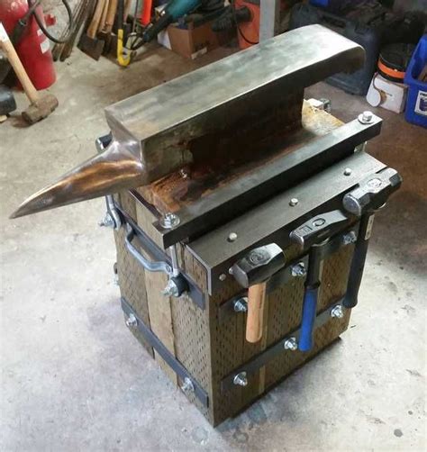 DIY anvil & stand | Welding projects, Blacksmithing, Metal working tools