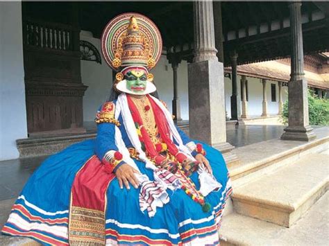 43 best Kathakali Costumes images on Pinterest | Costume, Costumes and ...