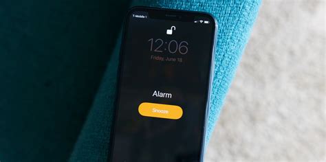 Why The iPhone Snooze Time Is 9 Minutes Long (& How To Change It)