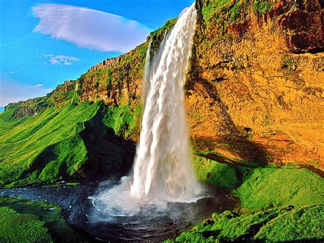 Top amazing places on Earth: Seljalandsfoss Waterfall Is Beautiful ...