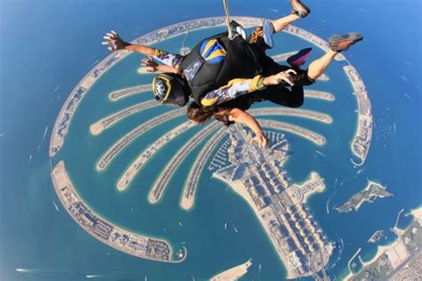 You will never see The Palm any other way. - Skydive Dubai, Dubai ...