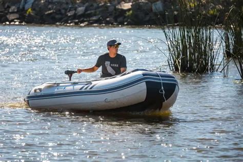 Newport Vessels Trolling Motors: A Complete Guide - DC Trolling Motor