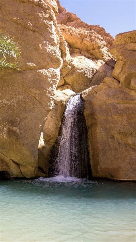 Waterfall in the oasis of Chebika, Tunisia - Spotlight Photos