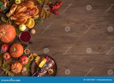 Thanksgiving Dinner Background Stock Image - Image of roasted, plate ...