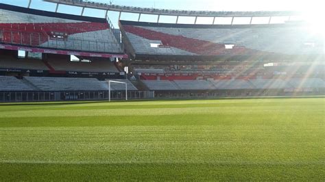 River Plate Stadium Tour with Local Host | Homefans