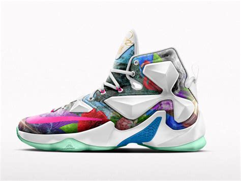 PHOTO: Nike honors LeBron's 25K points with limited-edition shoe ...