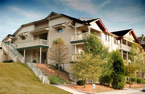 Hidden Valley Inn (Nashville, IN) - Resort Reviews - ResortsandLodges.com