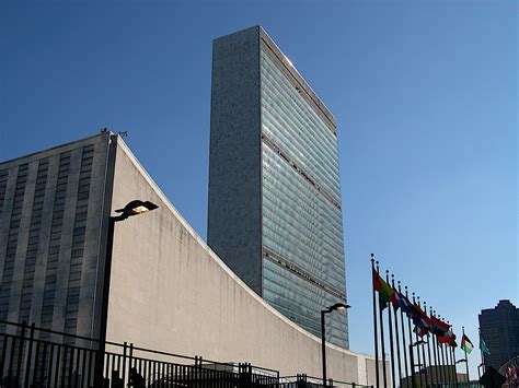 United Nations Headquarters in New York - Data, Photos & Plans ...