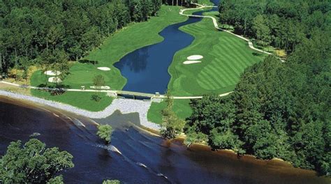 Arrowhead Country Club – GOLF STAY AND PLAYS