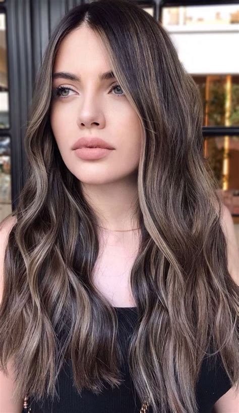 Gorgeous Hair Colour Trends For 2021 : Ash blonde highlights