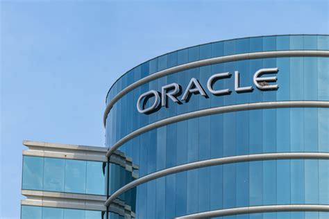 Oracle (ORCL) Lured to Texas by Lower Payrolls and Labor Pool - Bloomberg