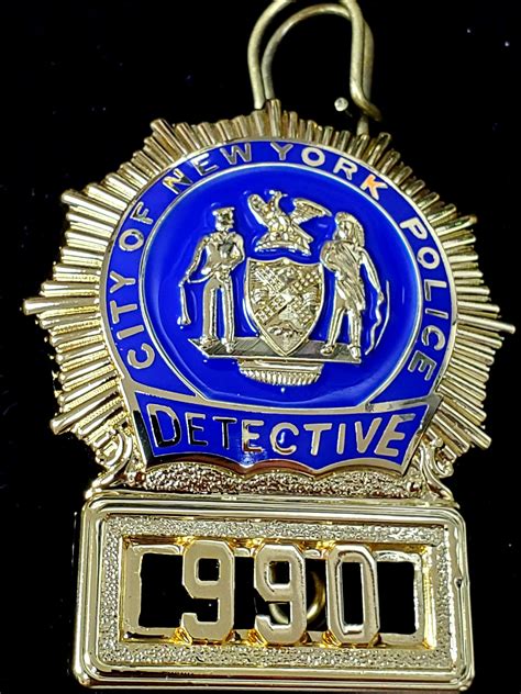 New York NYPD Detective Andy Sipowicz # 990 (NYPD Blue) - COLLECTORS ...