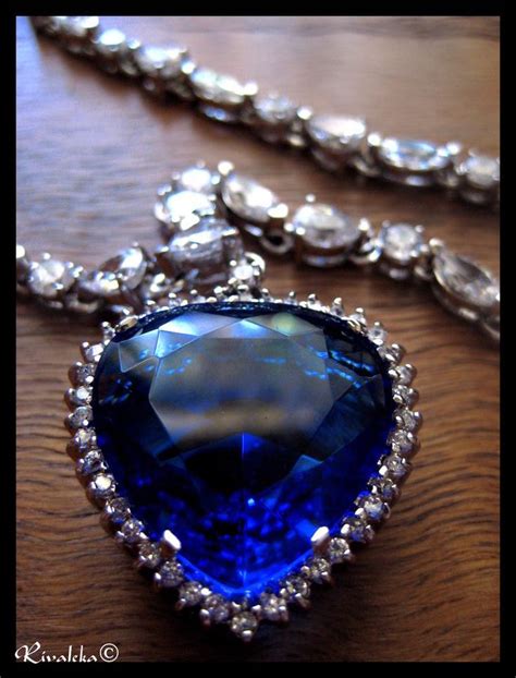 10 best Titanic Heart of the Ocean Necklace images on Pinterest | Heart ...