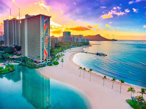 Hilton Hawaiian Village Waikiki Beach Resort, Honolulu (updated prices ...