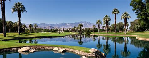 Last-minute vacation packages to Palm Springs | Book a vacation