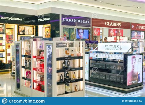 Duty Free editorial stock photo. Image of boutique, odour - 157442243