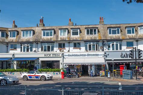 Sandbanks Visitor Guide - The best things to do and see | Dorset Guide