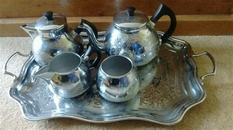 VINTAGE SWAN BRAND THE CARLTON TEAPOT TEA SET SUGAR TRAY MILK JUG ...