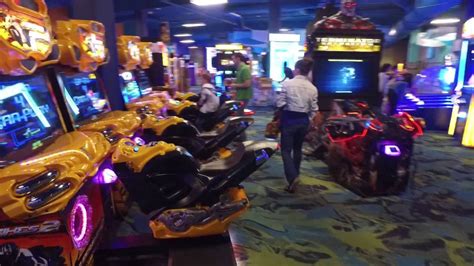 Kalahari Resort Pocono Mountains - Arcade - YouTube