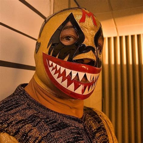 @milmascaras_oficial en Instagram: "MIL MÁSCARAS en el SET de filmación ...