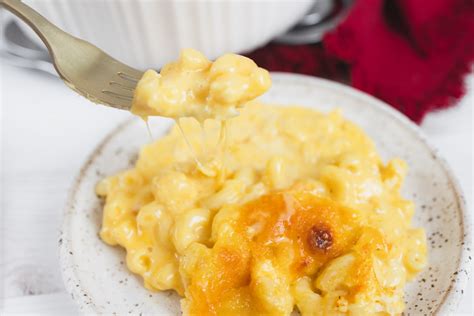 Sweetie Pies Mac and Cheese (Copycat) - Devour Dinner