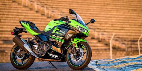 Here's Why The Kawasaki Ninja 400 Is A Good Entry Level Motorcycle