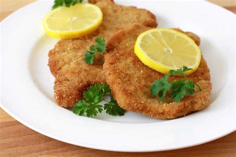 Traditional German Schnitzel (Schweineschnitzel) - The Daring Gourmet