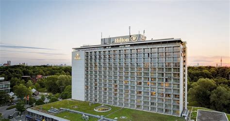 #2 Hilton Munich Park | Meeting Rooms: 36 | Sleeping Rooms: 484 | Total ...