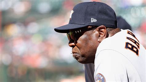 Dusty Baker becomes first Black manager to win 2,000 games