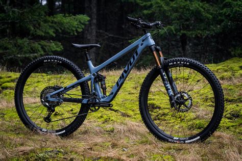 Are Trail Bikes Still Getting Longer, Lower, and Slacker? MTB Geometry ...