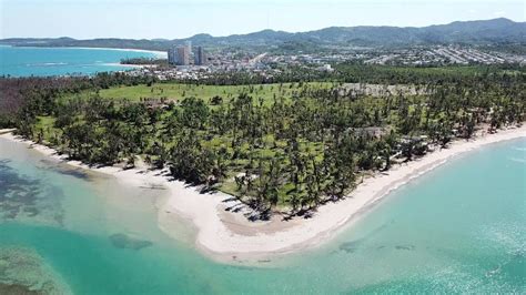 Luquillo Beach, Puerto Rico (DJI Mavic Pro Platinum, 4K) - YouTube