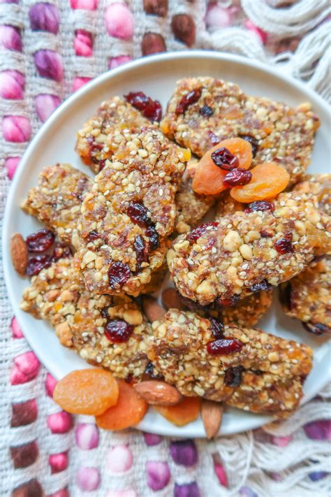 No Bake Apricot Cranberry Nut Bars – Simply Taralynn