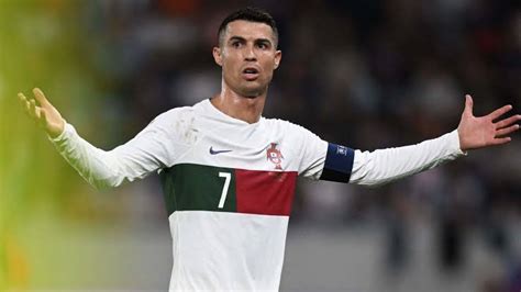 Melempem vs Slovakia, Layak jika CR7 Tidak Masuk Nominasi Ballon d’Or ...