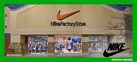 Nike Community Store Vs Factory Store: What You Need To Know Before ...