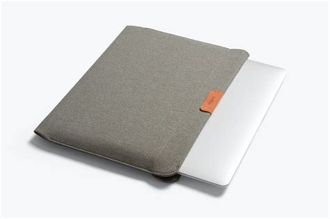 7 of the Best Apple MacBook Pro Accessories to Buy - Newsweek