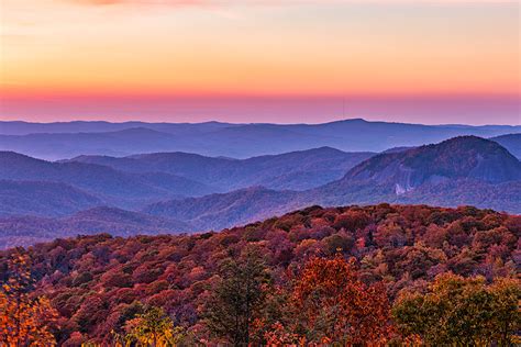 Asheville 2023 Fall Color Report & Forecast | Scenic Views | Asheville ...