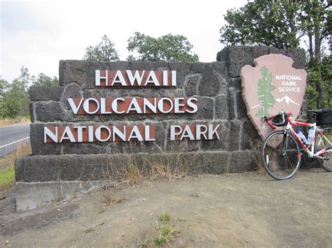 Hawaii Volcanoes National Park at the Big Island, Hawaii - Hawaii on a Map