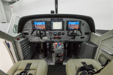 Cockpit of Air Choice One's Cessna Grand Caravan EX | Авиация