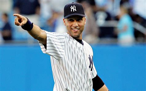 Let's Pay Homage To The Captain - Derek Jeter's Greatest Career Moments ...