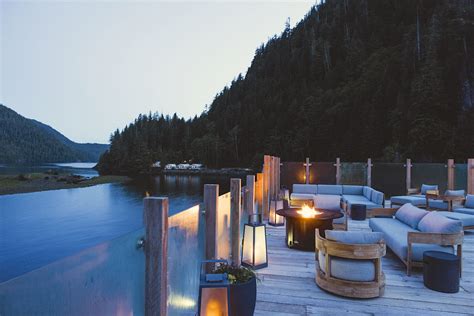 Review: Clayoquot Wilderness Lodge Takes Glamping to a Whole New Level