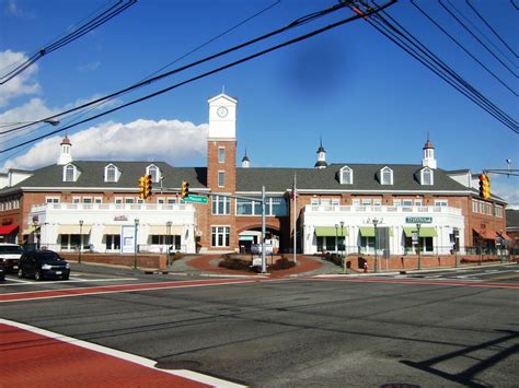 Livingston Town Center is one of northern New Jersey’s top shopping ...