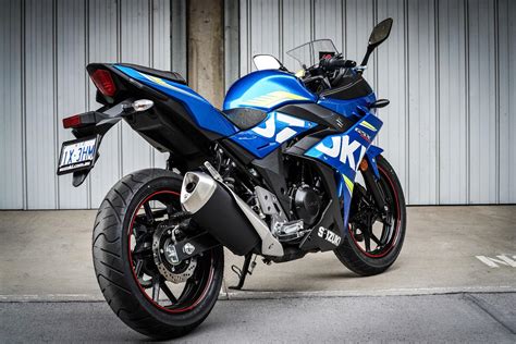 Suzuki GSX-250R review: Humble commuter rocks Superbike style