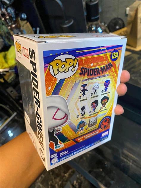 SPIDERMAN / SPIDER-Gwen FUNKO POP, Hobbies & Toys, Toys & Games on ...