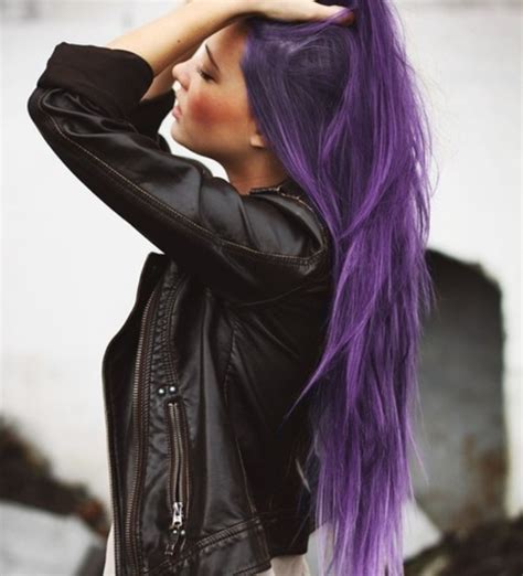 Should You Join the Eggplant Hair Trend? | Aelida | Hair styles, Long ...