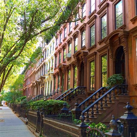 Best Neighborhoods in Brooklyn to Live In 2021 - NYC Great Movers